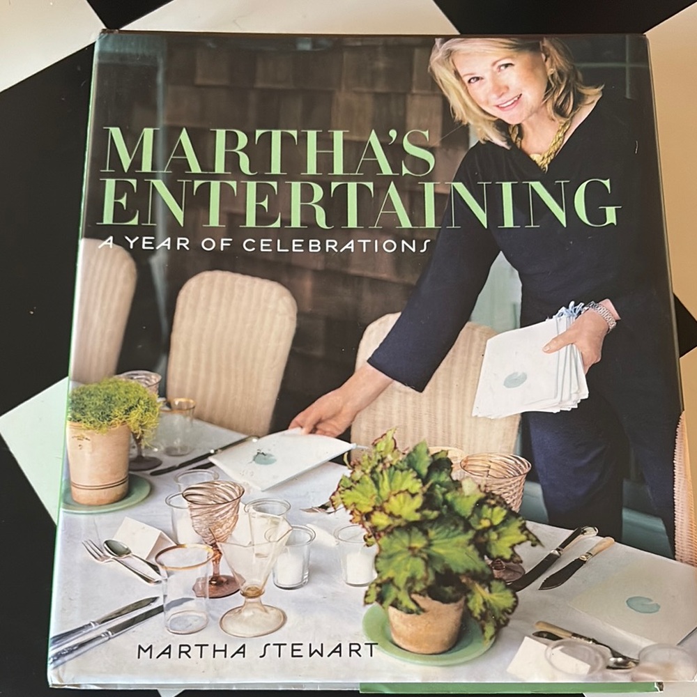 Martha Stewart's Entertaining Book